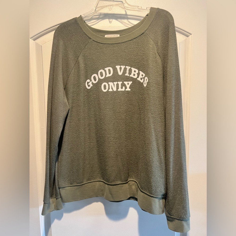 Grayson/Threads Army Green Good Vibes Only Shirt